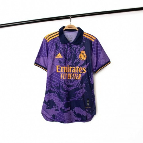 قميص ريال مدريد فئة لاعبين2024