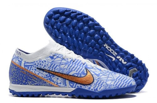 جزمة كرة قدم NIKE