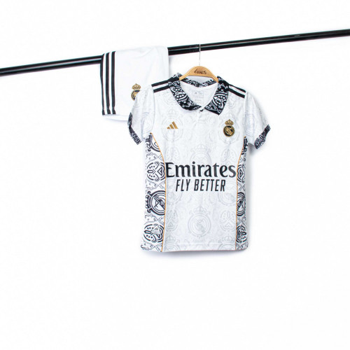 طقم ريال مدريد ولادي نسخة خاصة 2024