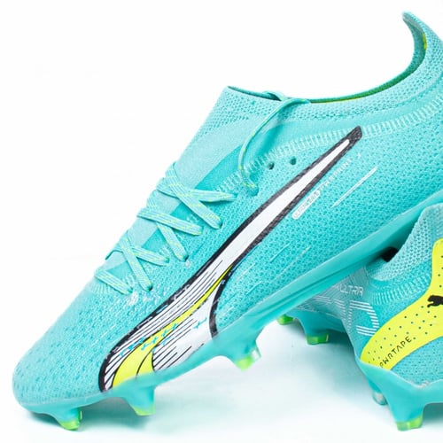 جزمة كرة قدم PUMA1