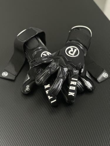 قفاز حراس مرمى SUPER اسود