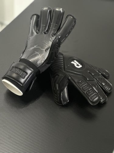 قفاز PRO اسود