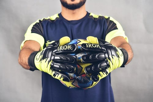 قفاز الحراس اصفر مع اسود