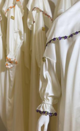 شرشف صلاة قماش قطن كويتي 100% لون بني بتصميم راقي...