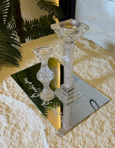 مبخرة كرستال فاخره +علبه العود كرستال +صينيه شامل...