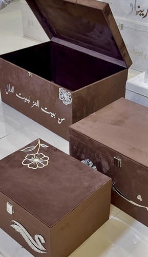 بوكسات الدبش الفاخرة العدد ٣ بتصميم الخرز الأمع وا...