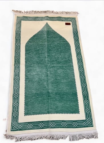 سجاد تركي انيق