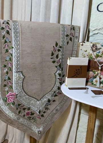 5 قطع شنطة طقم الصلاة الفاخرة + مصحف حجم المعتاد +...