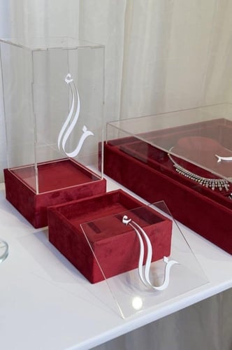 بكج لتفاصيل العروس 4 قطع بوكس العقد +بوكس الدبل +...