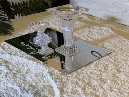 مبخرة كرستال فاخره +علبه العود كرستال +صينيه شامل...