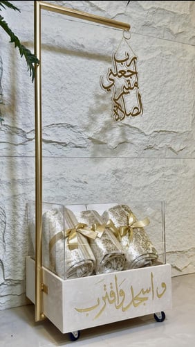 عربية وبوكس السجادات وشراشف الصلاه شامل التنسيق يك...