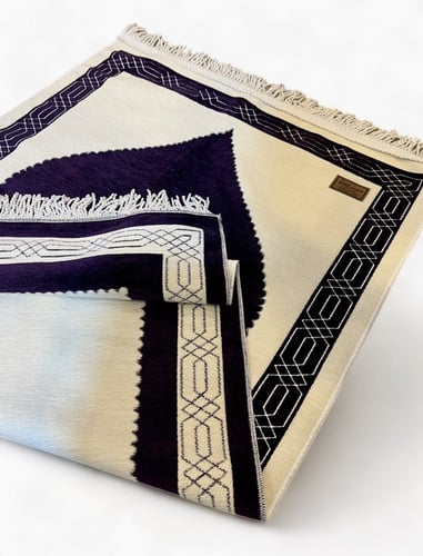 سجاد انيق لون موف غامق