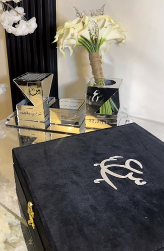 مجموعه فاخره بوكس عقد الكبير+ طقم المبخره +علبه ال...