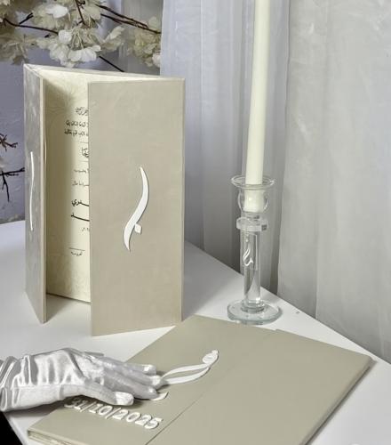 دفتر توقيع الجلد + ورق قطن شامل التنسيق