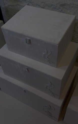 بوكسات الدبش الفاخرة العدد ٣ بتصميم الخرز الأمع