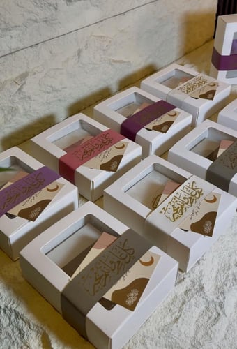 مصحف حجم الكف +بوكس بعباره رمضان قابل لتعديل +كرت...