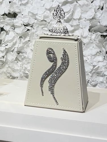 مبخره جلد بتصميم الكرستال شامل الاسم او الحروف