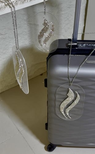 تعلقية اكريلك شامل الحروف الكريستال