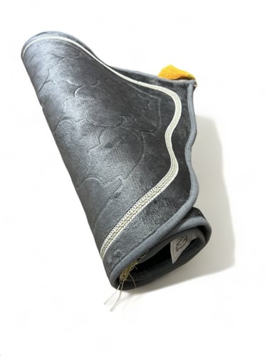 سجاده سفنج بتصميم محراب الون رمادي غامق