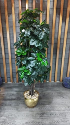 شجر صناعي النجمة