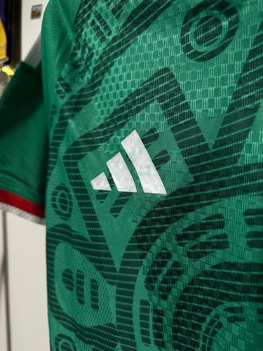 تيشيرت المكسيك الأساسي 2025/26