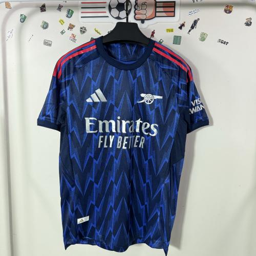 تيشيرت أرسنال الثاني 2025/26