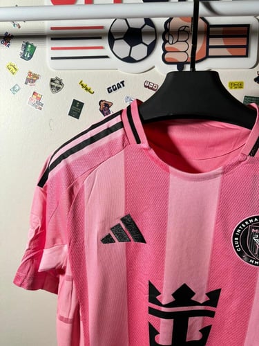 تيشيرت إنتر ميامي الأساسي 2025/26