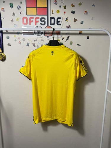 تيشيرت النصر الأساسي 25/26 ( كامل الرعايات )