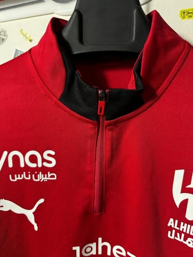 بوكس سويتر الهلال الأحمر 2025/26