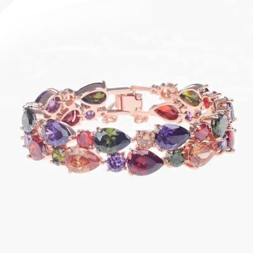 اسوارة ساحرة متعددة الألوان