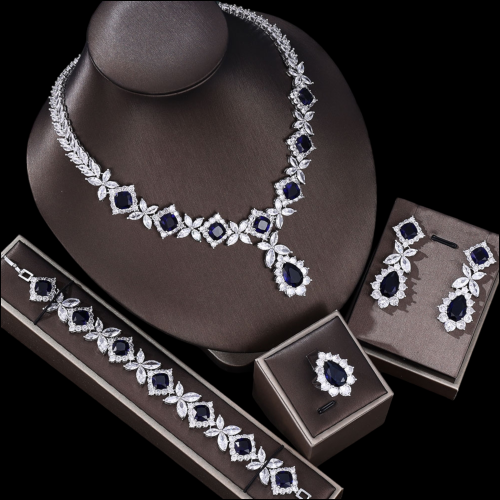 عقد عرائس أزرق