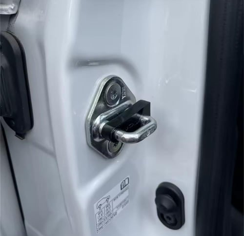 جلد قرقعة باب تويوتا عام