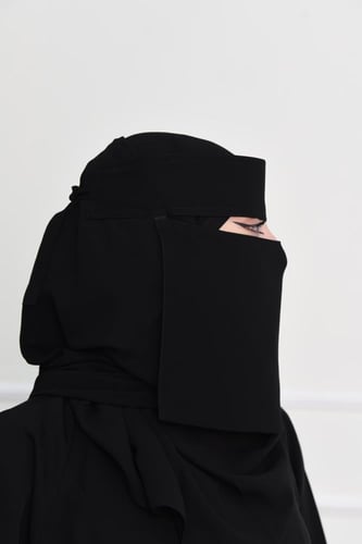 نقاب مطاط مستقيم قصير