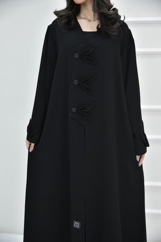 عباية نواعم بلمسة فيونكات