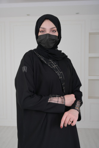 عباية lavaniaعبايه كريب بياقة رسمية مطعمة بدانتيل...