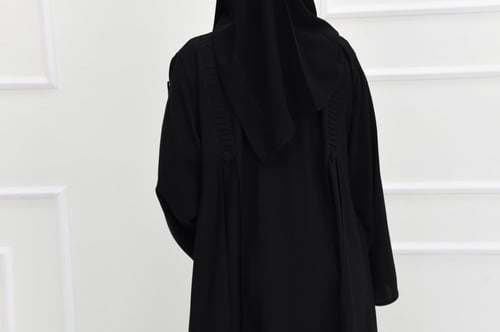 عباية اماراتي كم مربع