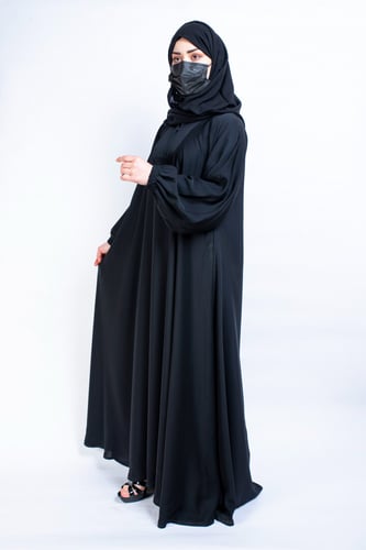 عباية lavania كلوش كم مطاط سادة