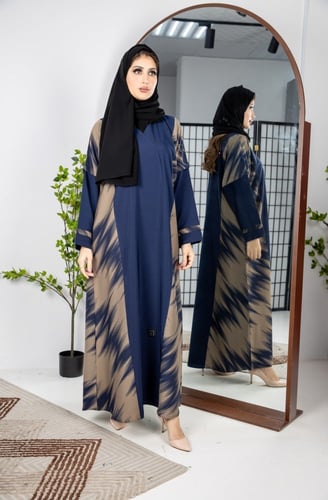 عباية فاخرة بمزيج لونين الكوفي والكحلي