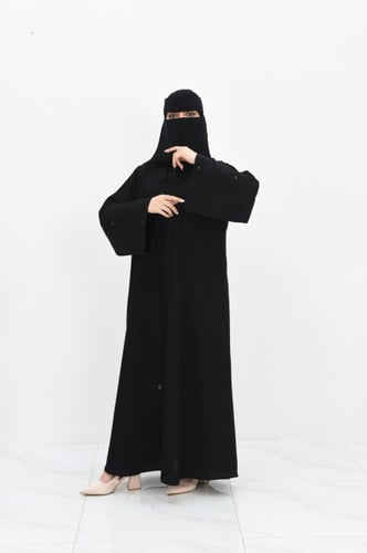 عباية اماراتي كم مربع