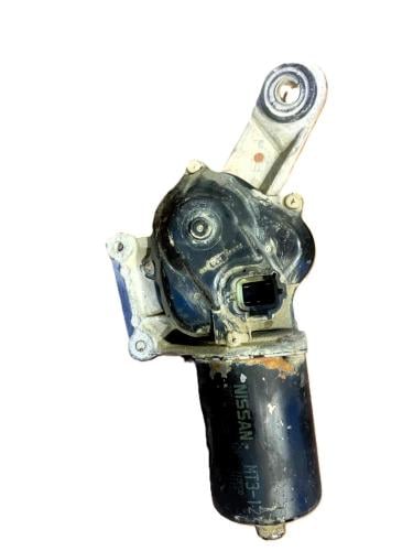 دينمو مساحات نيسان