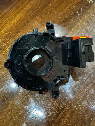 شريط ايرباق لكزيز /لاند/افلون 2005-2018 جديد