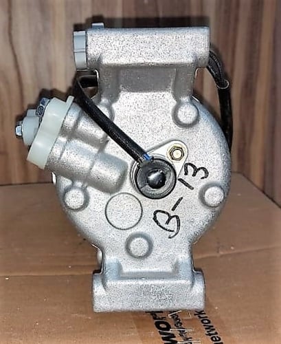 كمبروسر تويوتا كورولا 2003-2007 مكينة كبير جديد