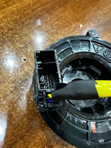 شريط ايرباق لكزيز /لاند/افلون 2005-2018 جديد