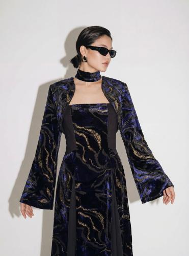 The Statement Gold Vein Dress