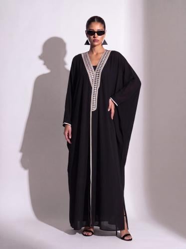 Aura Abaya black