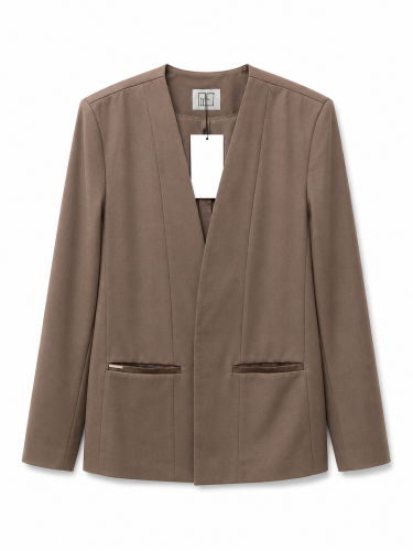 HF collarless tailored suit