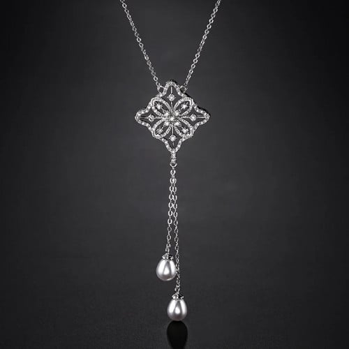 عقد فضة عيار 925