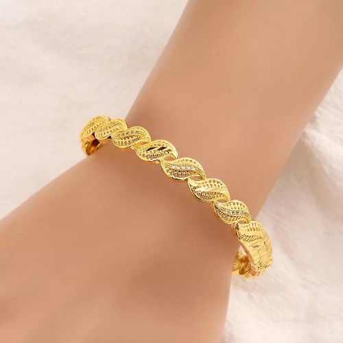 اسوارة مطلية ذهب عيار 24