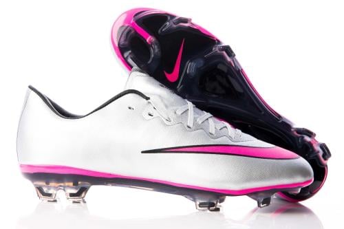 شوز كرة قدم