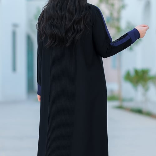 عباية سوداء ناعمة مقفلة - T1 -